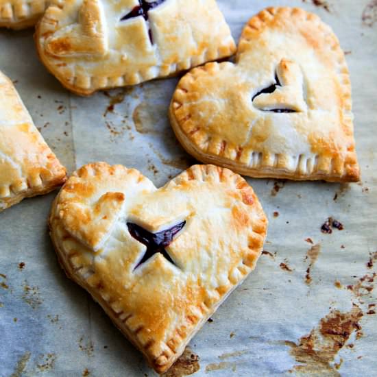 Heart hand pies