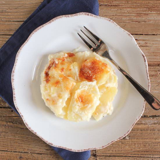 Creamy Cheesy Scalloped Potatoes