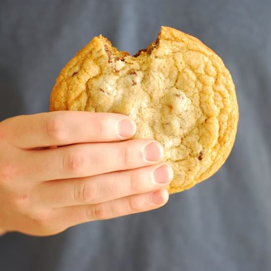 Giant Chocolate Chunk & Chip Cookie