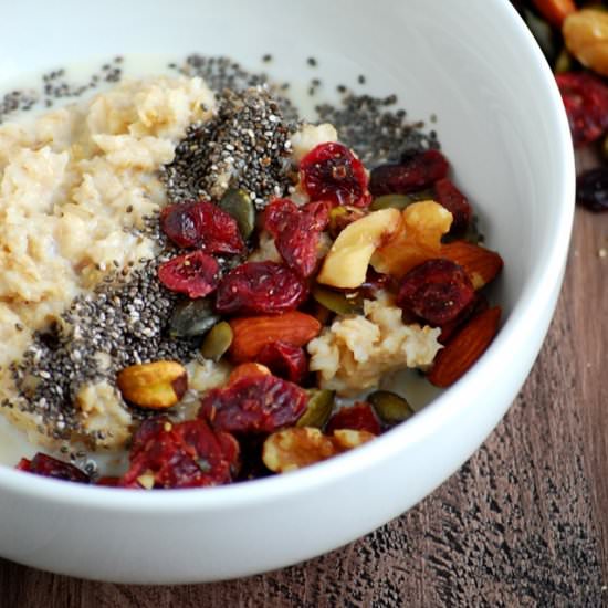 3-Minute Chia Seed Trail Mix Oats