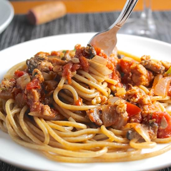 Linguine with Meatless Meat Sauce