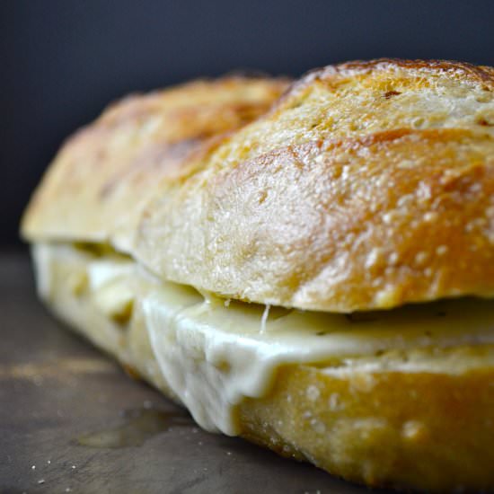 Cheesy Baked Garlic Bread Loaf