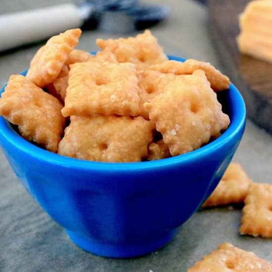 Homemade Cheese Crackers