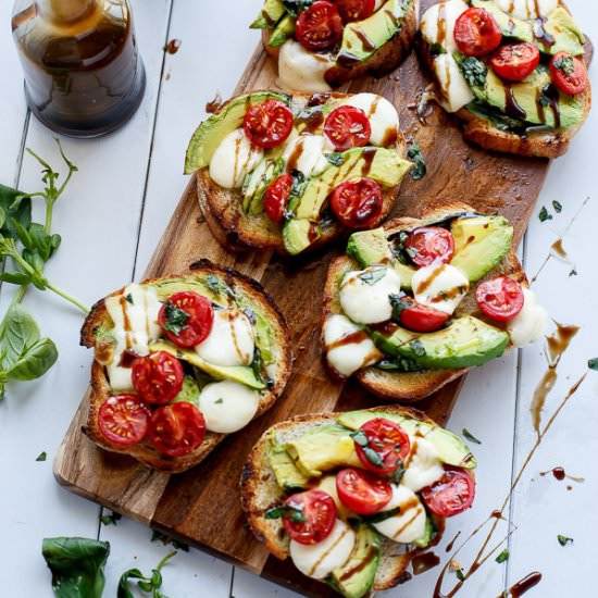 Grilled Avocado Caprese Crostini