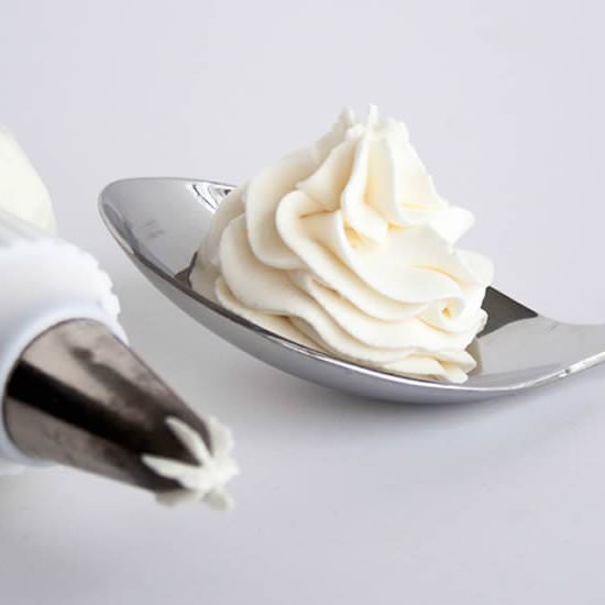 Whipped Cream Cream Cheese Frosting