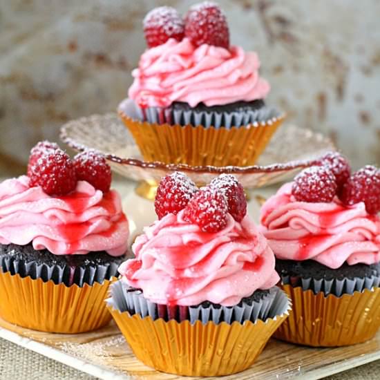 Raspberry Champagne Cupcakes