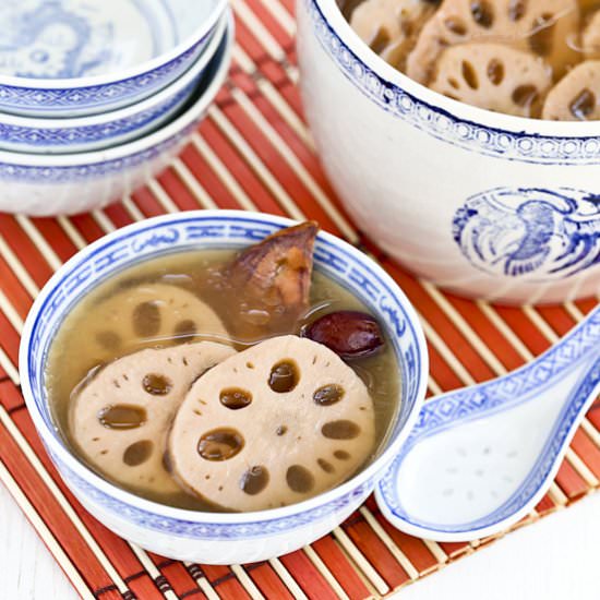 Leng Ngau Tong (Lotus Root Soup)