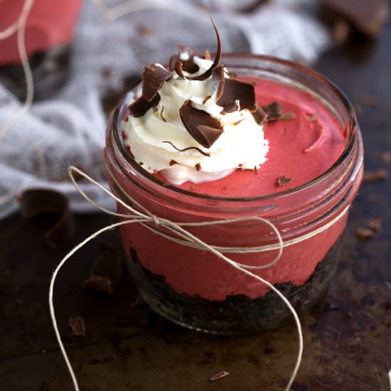 Red Velvet Cheesecake