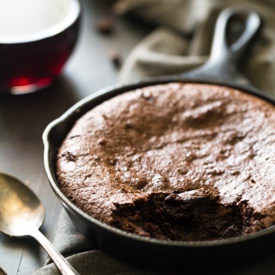 Paleo Hazelnut Skillet Brownie