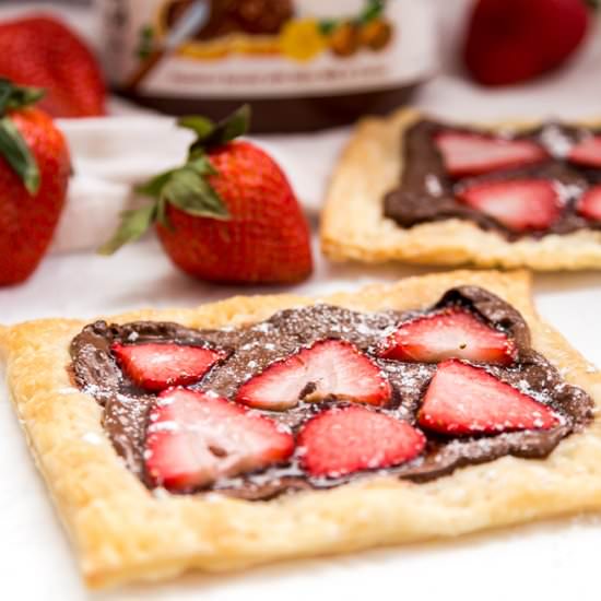 Strawberry Nutella Tart
