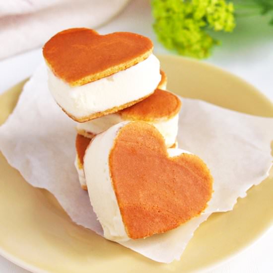 Pancake Ice Cream Sandwiches