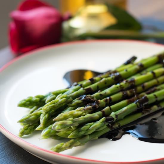 Asparagus with Balsamic Reduction
