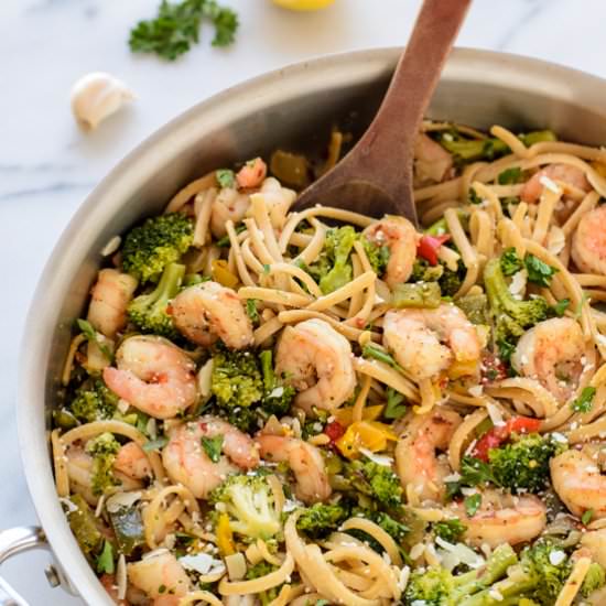 30 Minute Garlic Shrimp Pasta