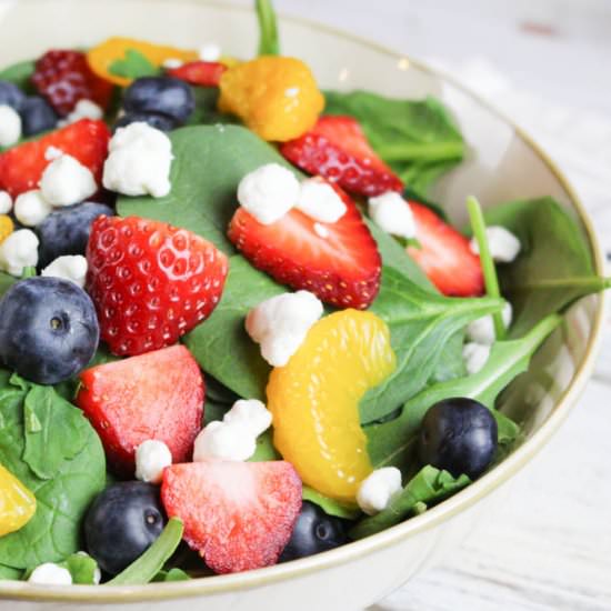 Spinach Salad w/Poppy Seed Dressing