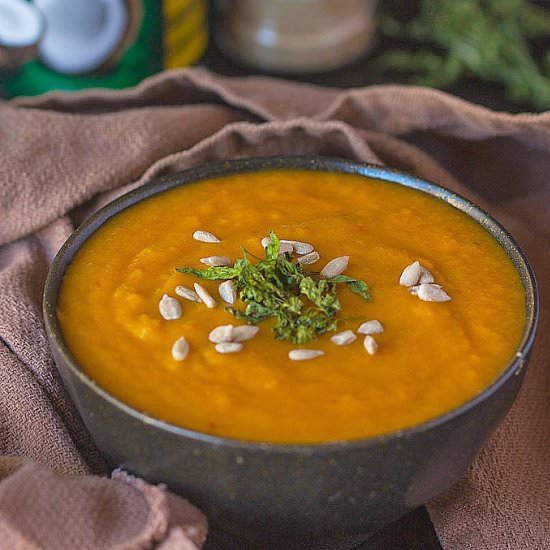 Paleo Curry Pumpkin Soup