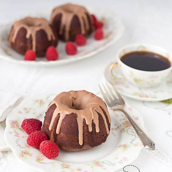Aunt Lou’s Chocolate Cake