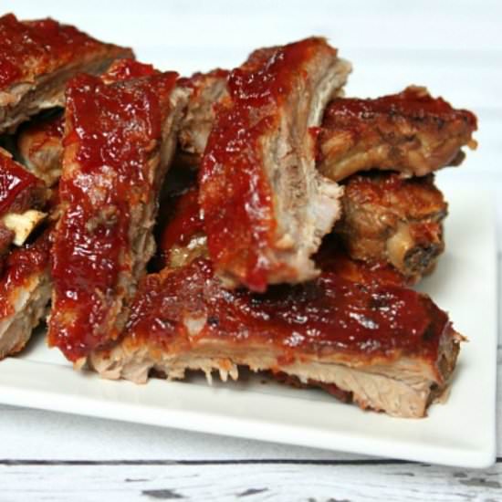 Slow Cooker Sriracha-Cranberry Ribs
