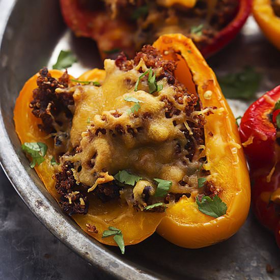 Slow Cooker Quinoa Stuffed Peppers