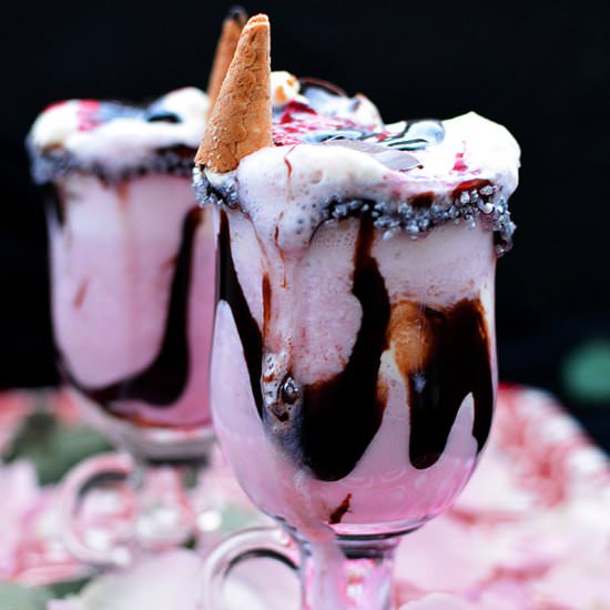 Romantic Choco-Berry Smoothie