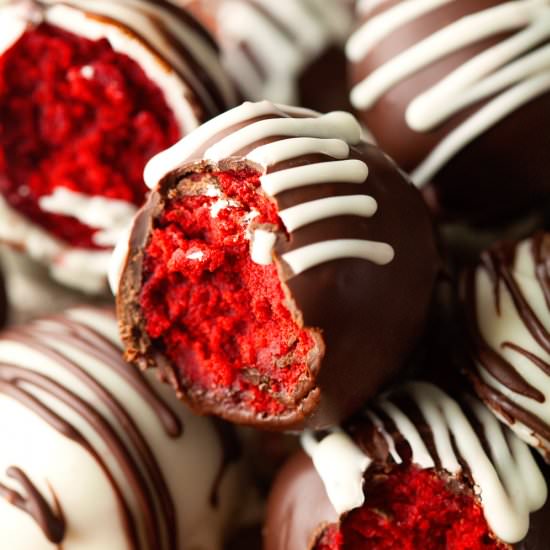Red Velvet Cake Truffles