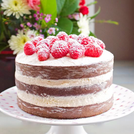 Naked Cake