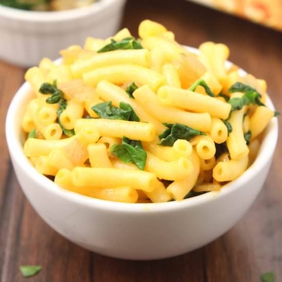 Spinach & Caramelized Onion Mac