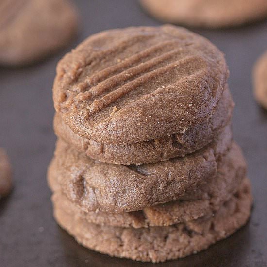 4 Ingredient Paleo Nutella Cookies