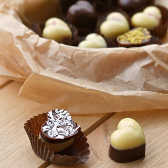 Raw Chocolate Raspberry Kisses