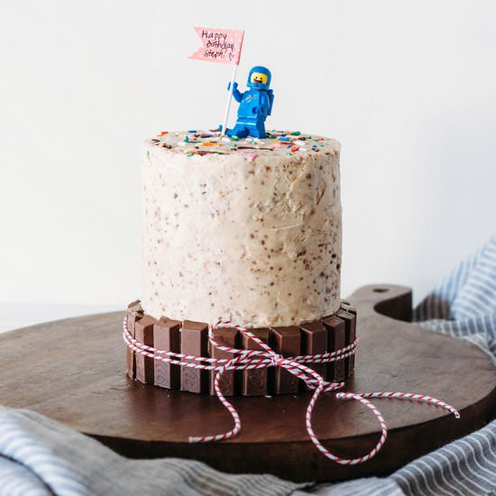 Mini Kitkat Mud Cake
