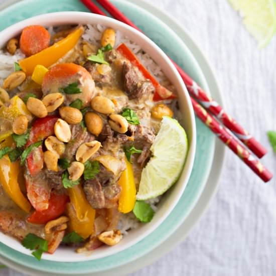 Slow Cooker Coconut Curry Beef