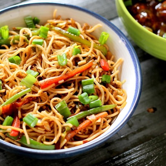 Vegetable Hakka Noodles