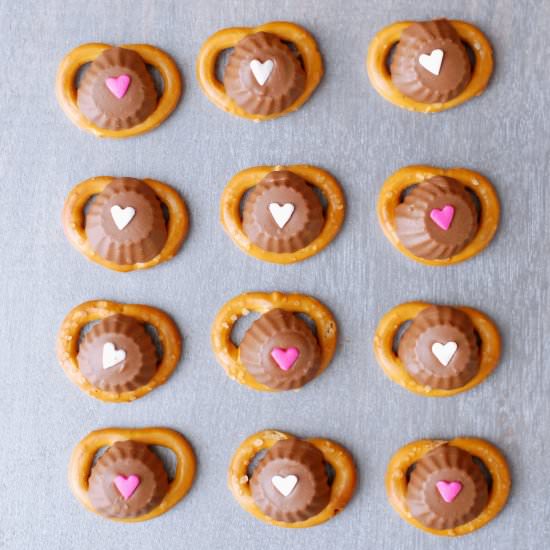 Peanut Butter Choc Pretzels