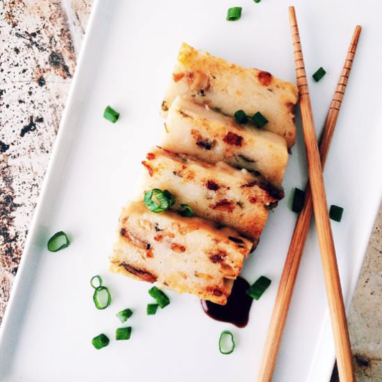 Chinese Turnip Cake (Lo Bak Goh)