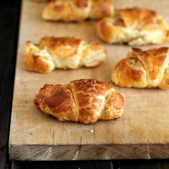 Easy Ham and Cheese Rollups