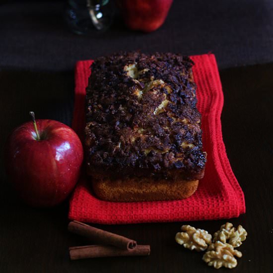 Apple Cinnamon Bread