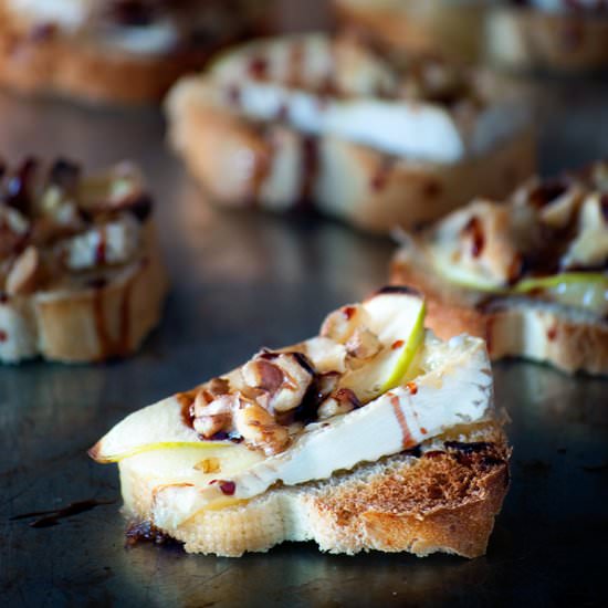 Brie Crostini with Date Syrup