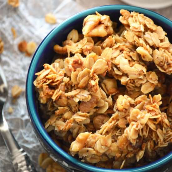 Maple Walnut Granola