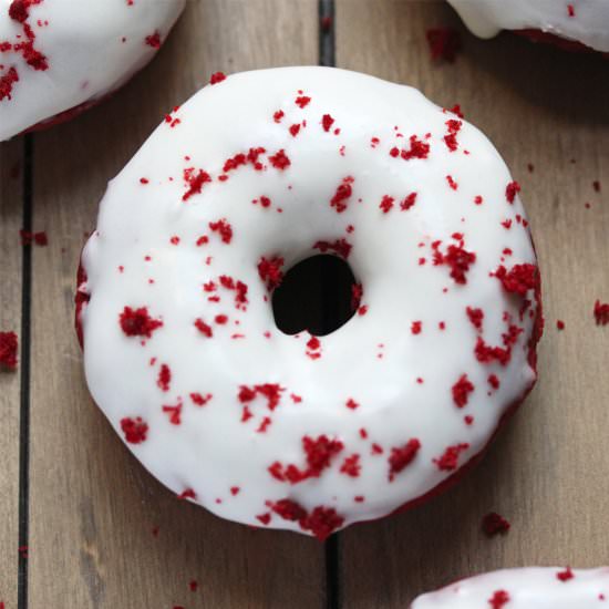 Baked Red Velvet Doughnuts