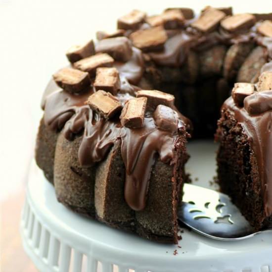 Mars Bundt Cake
