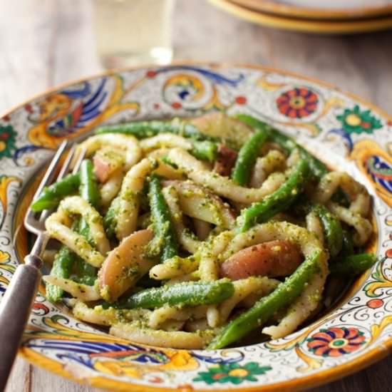 Pesto Pasta with Green Beans