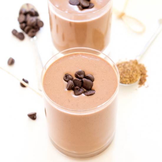 Chocolate Peanut Butter Smoothie