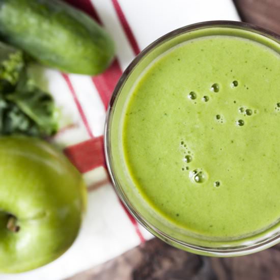 Apple-Kale Green Smoothie