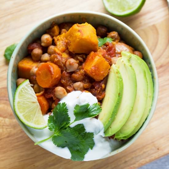 Smoky Sweet Potato Chickpea Chili