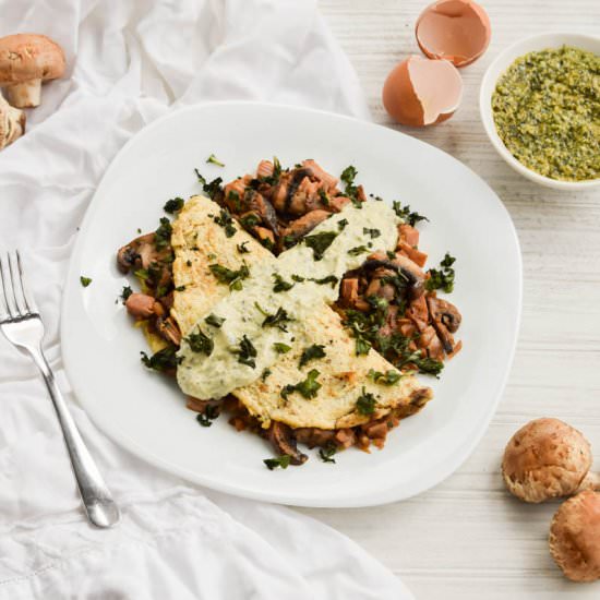 Ham & Mushroom Omelette with Pesto Cream