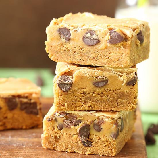 Peanut Butter Cookie Dough Blondies
