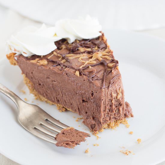 Dark Chocolate Peanut Butter Pie