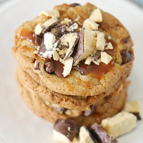 Caramel Violet Crumble Cookies