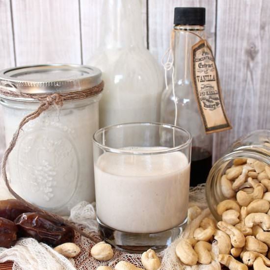 Raw Homemade Cashew Milk