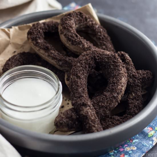 Cookies & Cream Baked Churros
