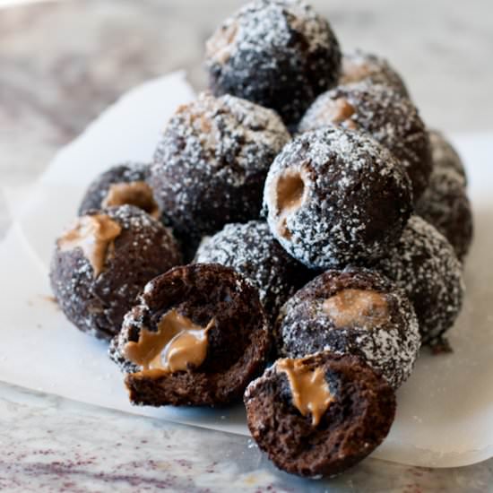 Cookie Butter Filled Donut Holes